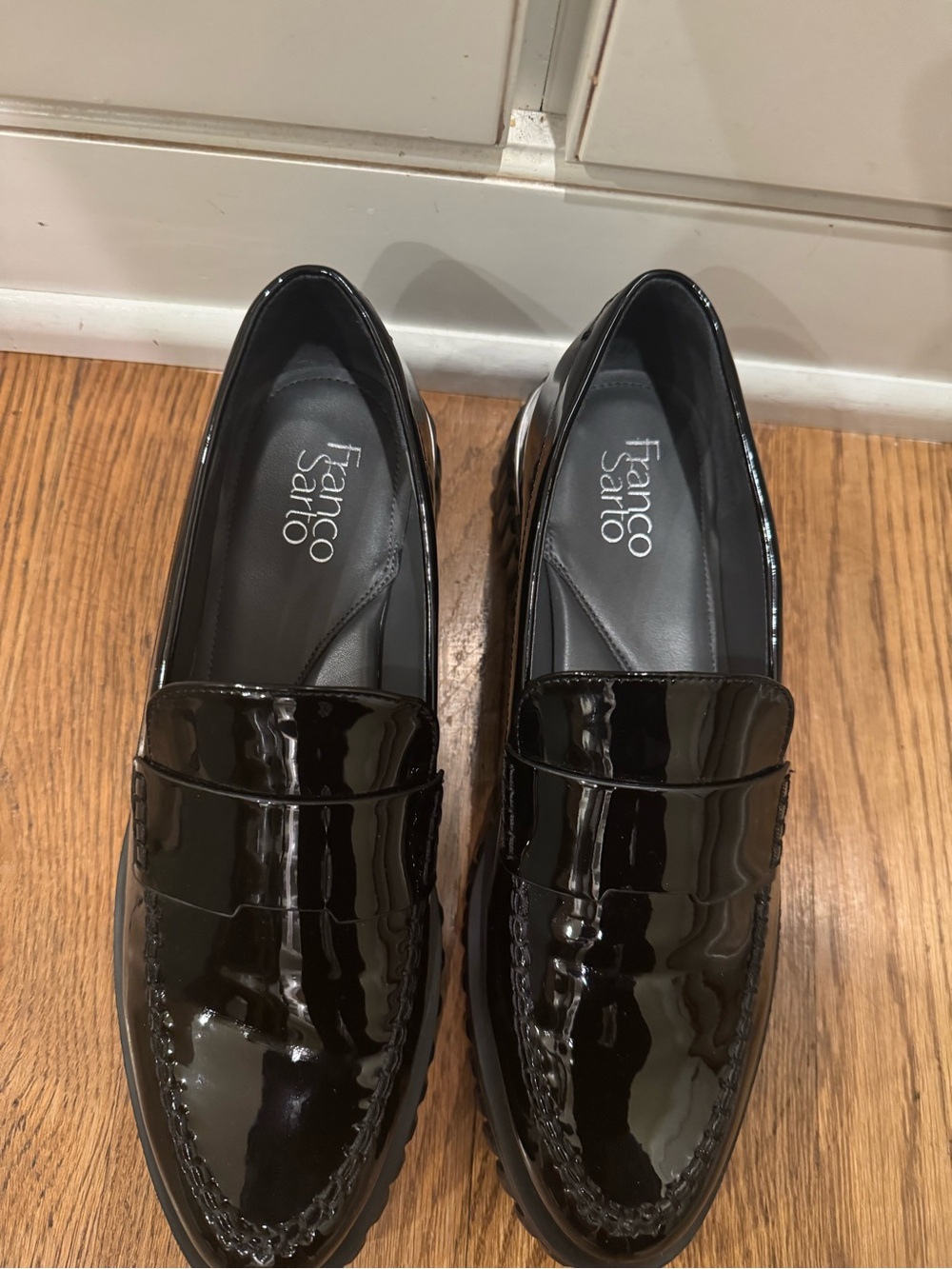 FLX Roma Platform Loafer - Picture 2 of 6